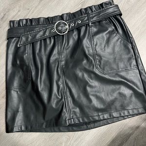 Women Plus Size Faux Leather Mini Skirt